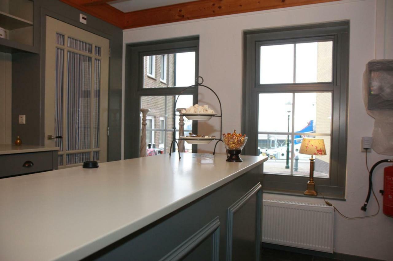 De Roos Bed & Breakfast *